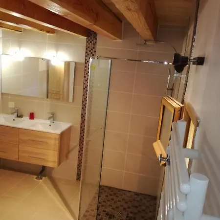 Holiday home De Caractere En Pleine Nature